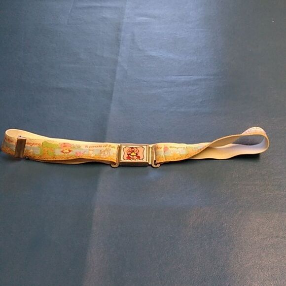 Vintage Strawberry Shortcake Child's Elastic Belt w/ Magnetic Clasp Cottagecore - Picture 2 of 9
